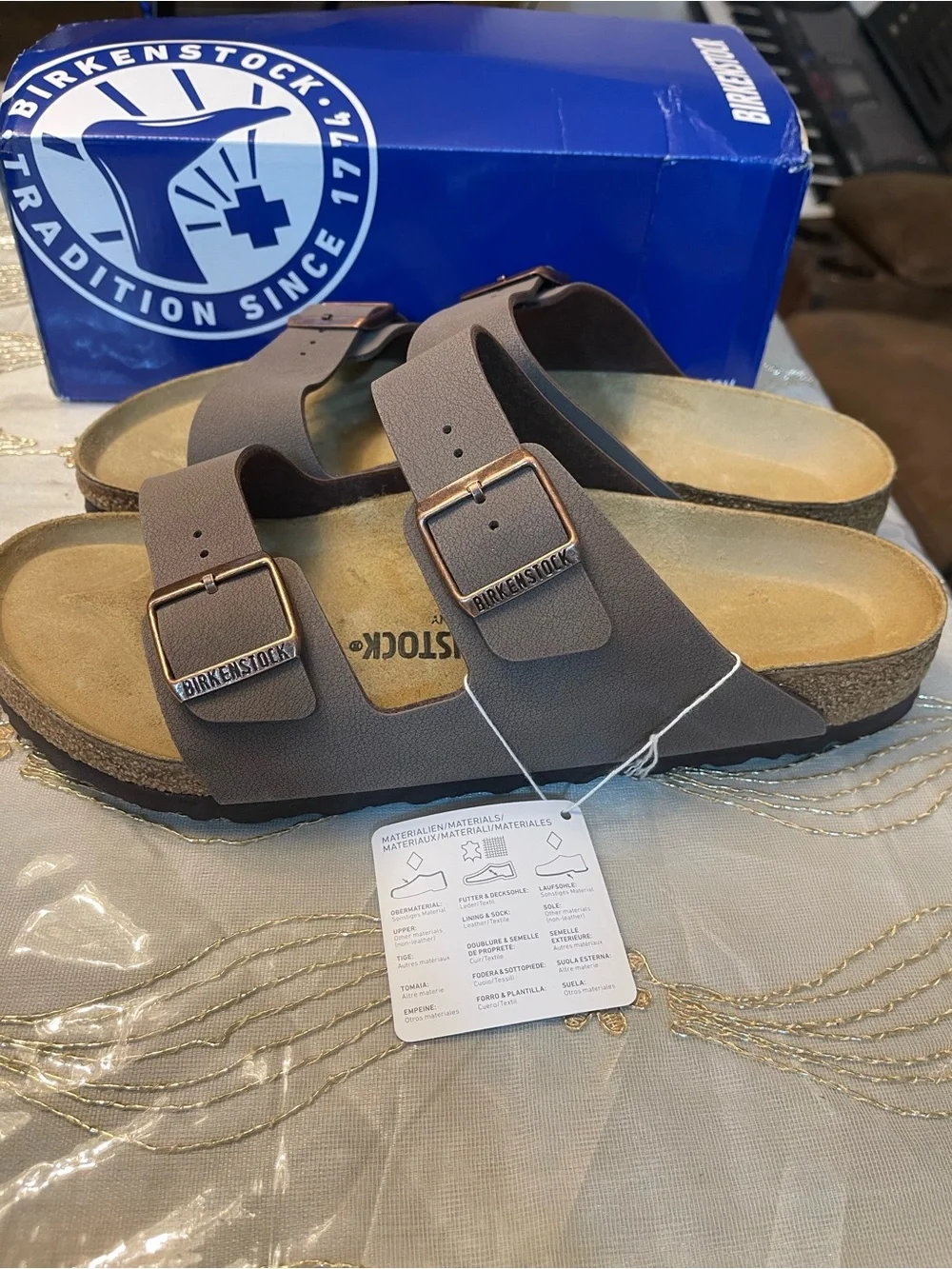 NWB Birkenstock men’s Arizona leather two strap sandals color mocha size 11